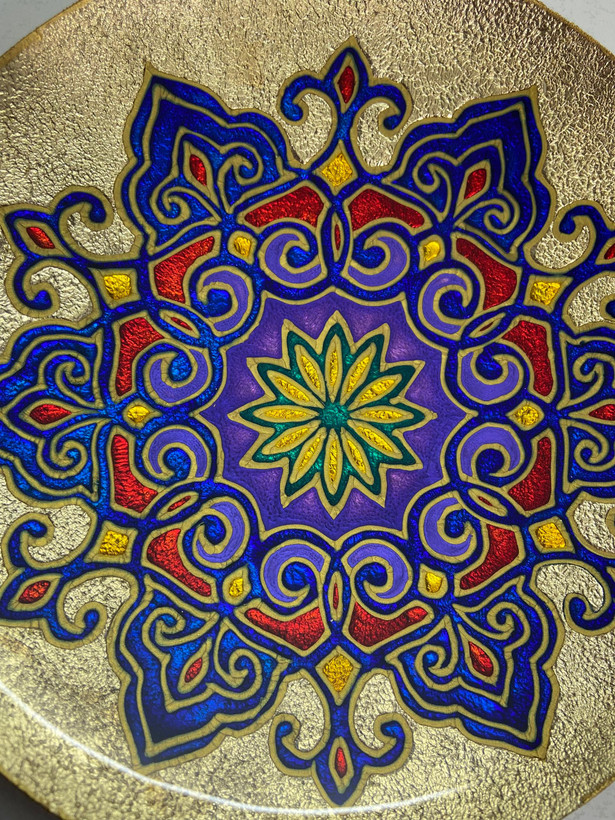 بشقاب دکوراتیو ویترای طرح شمسه با نقوش اسلیمی